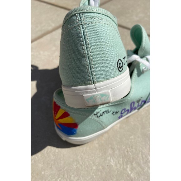 VANS Authentic Lo Pro Casual Lace Up Skate Shoes--Women's (9) - Picture 5 of 12